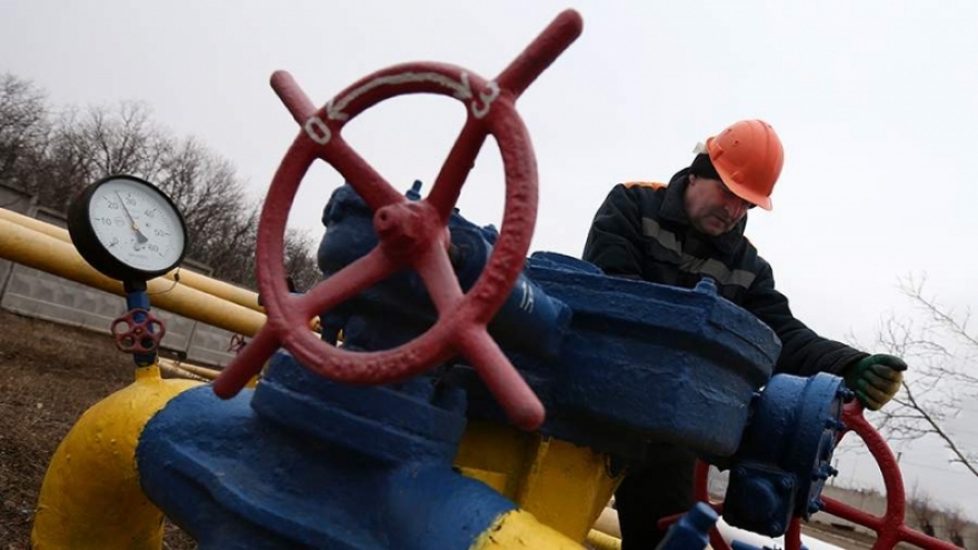Cách phương Tây “tiếp sức” cho Nga trong xung đột với Ukraine
